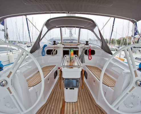 Yachtcharter Kroatien Segelyacht 36