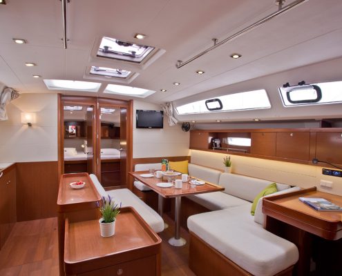 Yachtcharter Kroatien Segelyacht 2