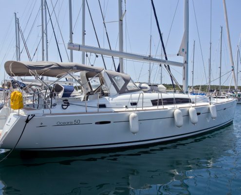 Yachtcharter Kroatien Segelyacht 7